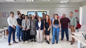 Karina Muñoz Junto a emprendedores y empresarios